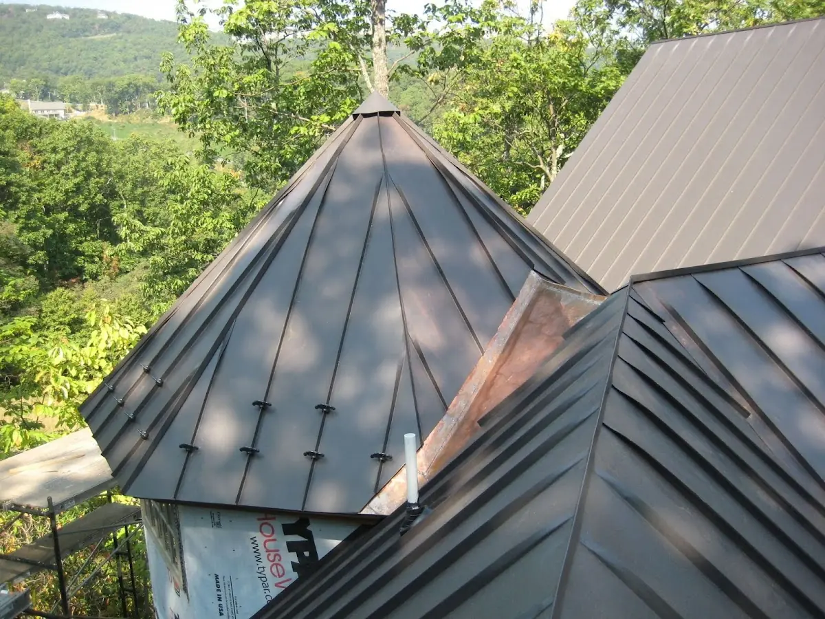 Professional Roof Tarp Installation by Craftsman Roofing in Dutch Settlement